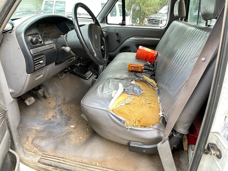 1995-ford-f350-image-58