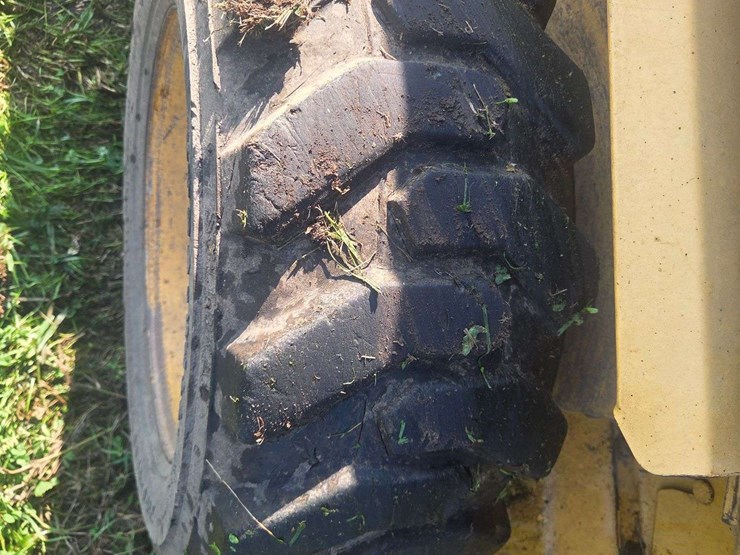new-holland-lx665-turbo-image-26