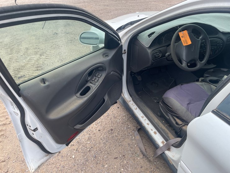 #1885-•-1999-ford-taurus-se-4-door-sedan-(has-nm-title)-(offsite-at-nmsu)-image-20