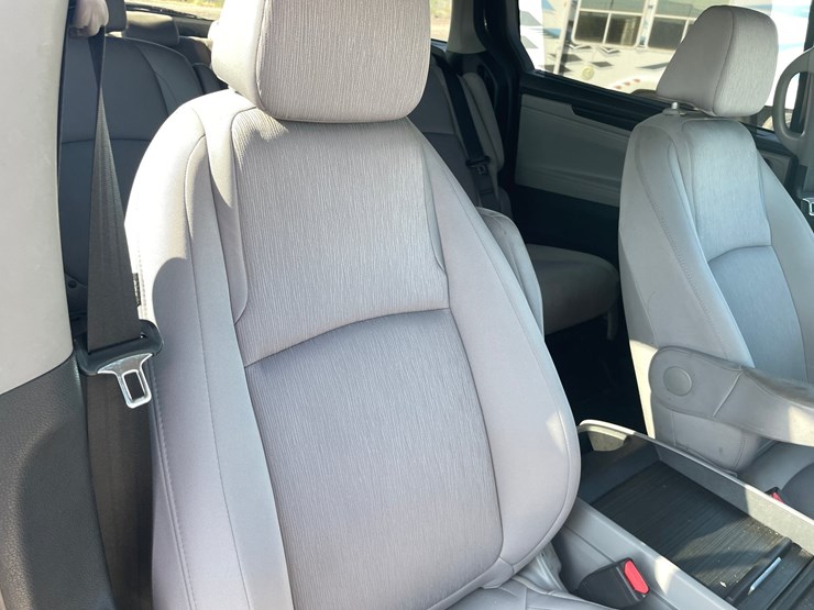 2018-honda-odyssey-image-49