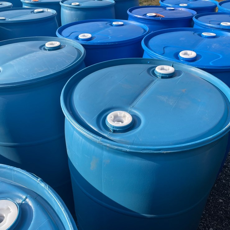 #5124 • (4) 55-Gallon Plastic Drums