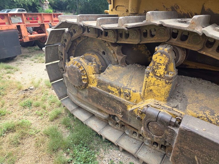 caterpillar-d8h-image-15