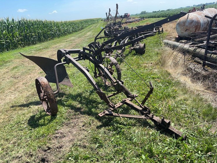 john-deere-18-image-1
