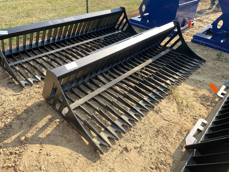 #2526-•-greatbear-skid-steer-rock-bucket-attachment-image-2