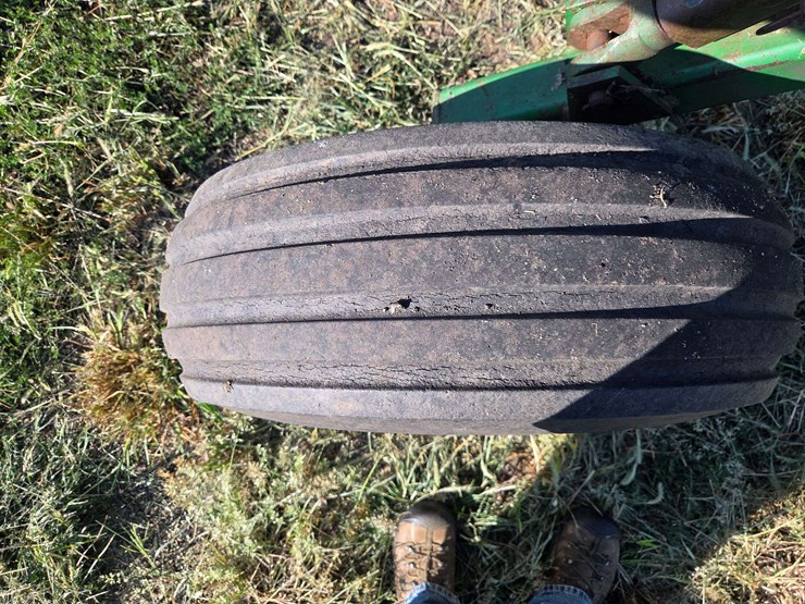 john-deere-714-image-7