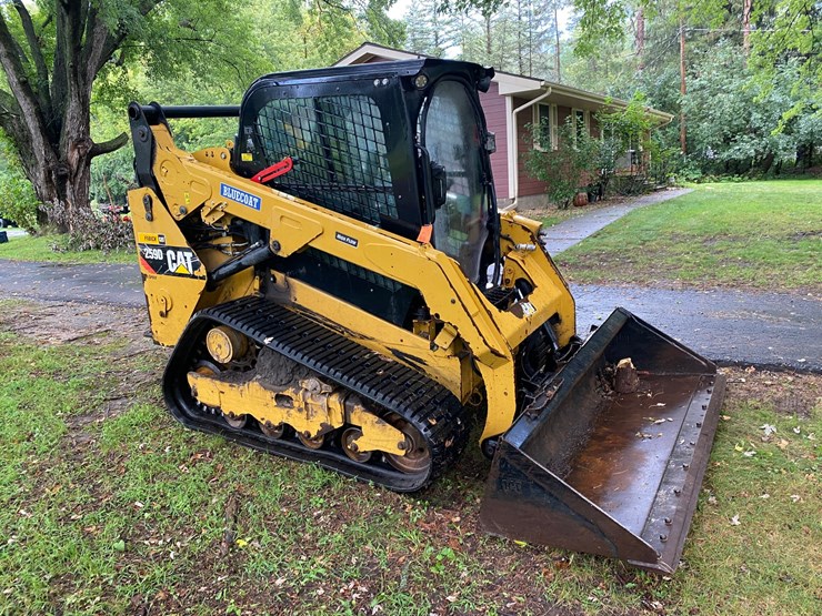 2019-caterpillar-259d-image-4