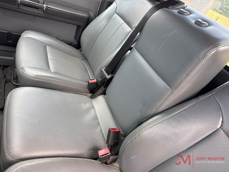 2016-ford-f550-xl-image-24