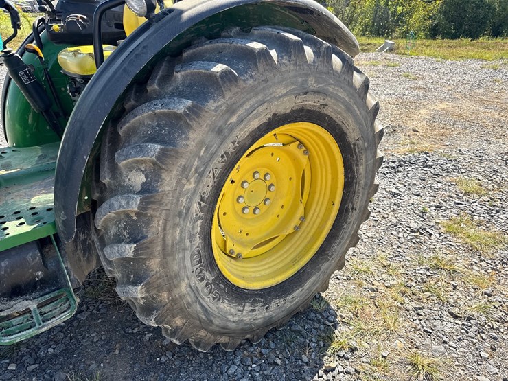 john-deere-5075m-image-9