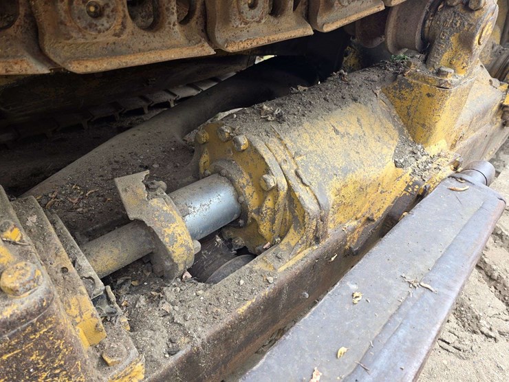 caterpillar-d8h-image-37