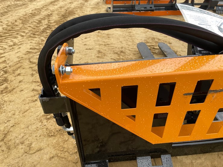 #2532-•-new-wolverine-pallet-fork-with-hydraulic-adjustable-image-16