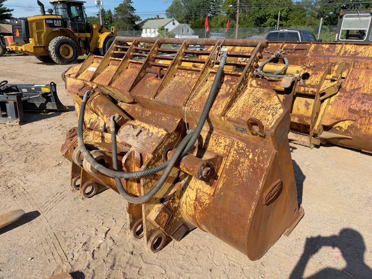 caterpillar-963b-image-3