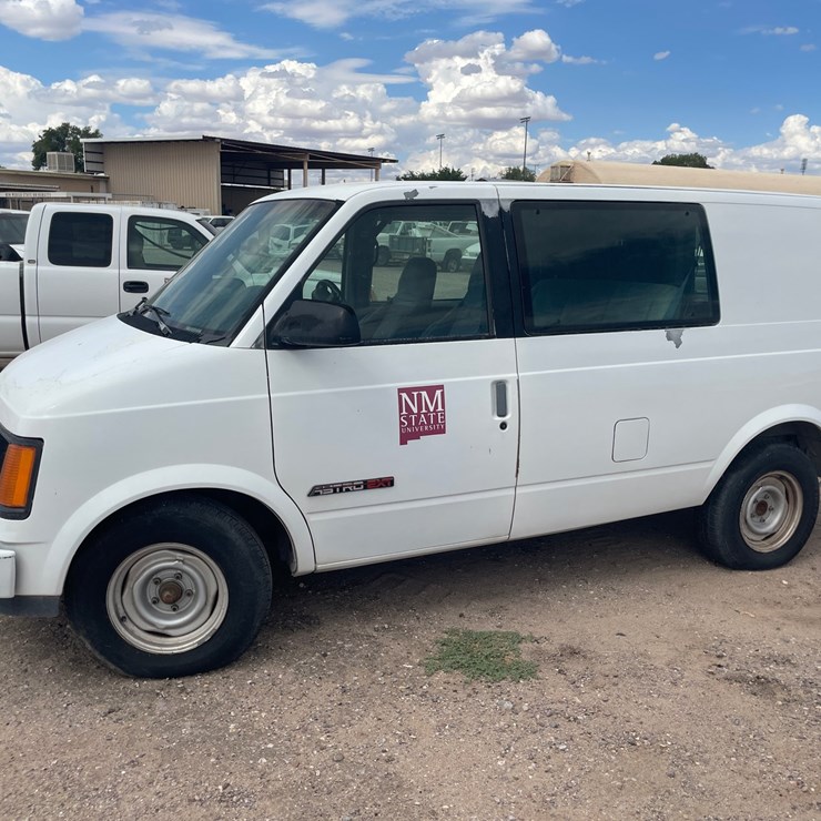 1994 CHEVROLET ASTRO