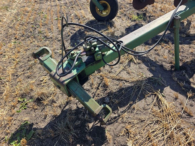 john-deere-2700-image-19