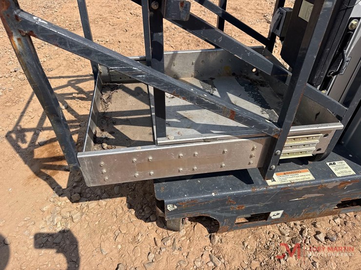 2018-jlg-20mvl-image-5