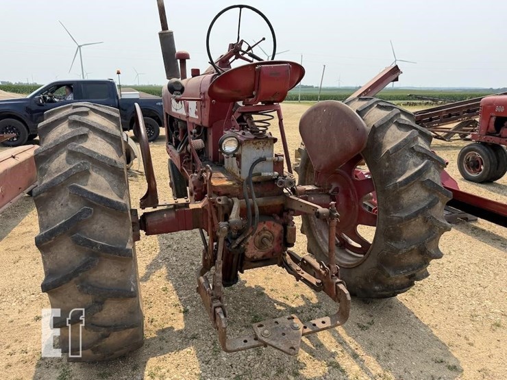 1958-farmall-450-image-5