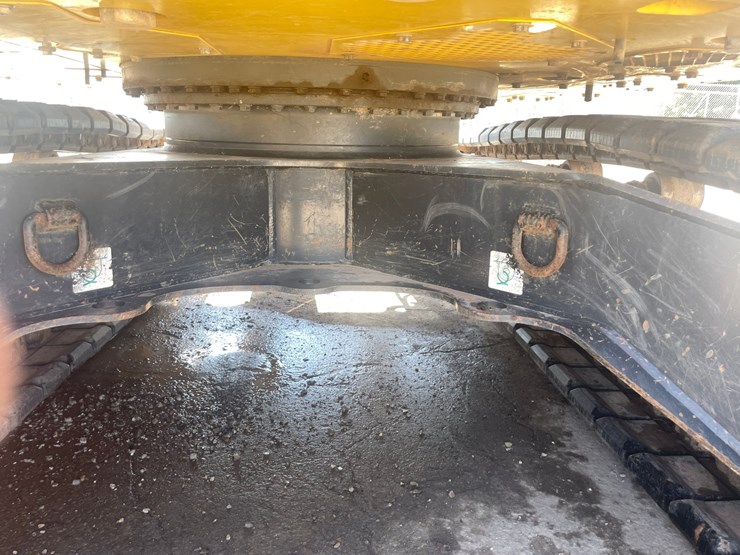 2019-komatsu-pc138us-image-17
