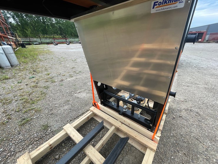#6319-•-gooseneck-adapter-hitch-(green-bay,-wi)-image-15