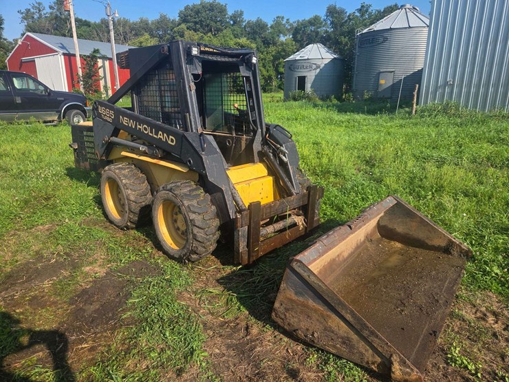new-holland-lx665-turbo-image-1