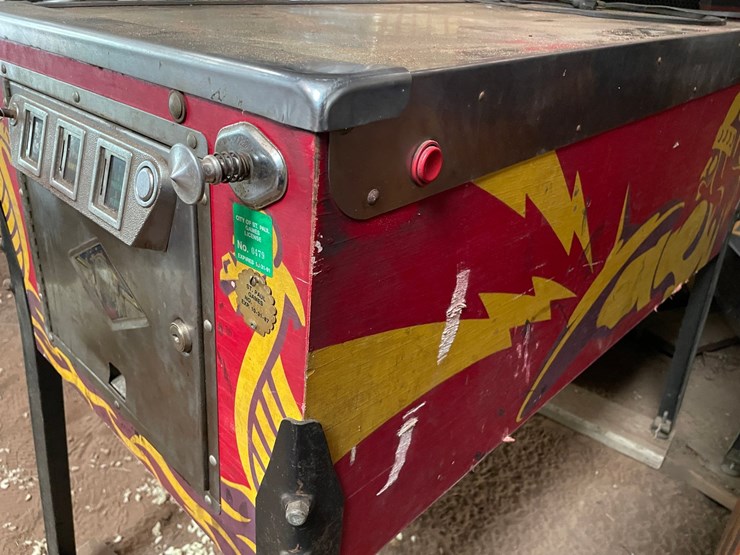 #6236-•-bally-pinball-machine-image-12