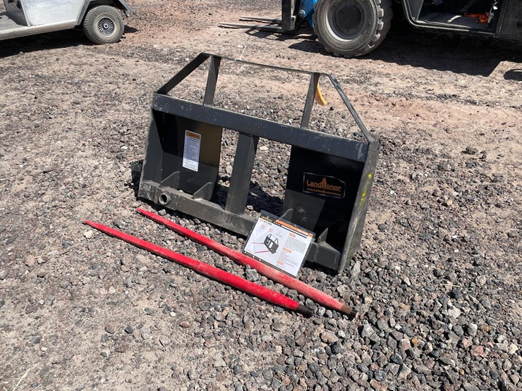 #2428-•-unused-2026-landhonor-skid-steer-bale-spear-image-10