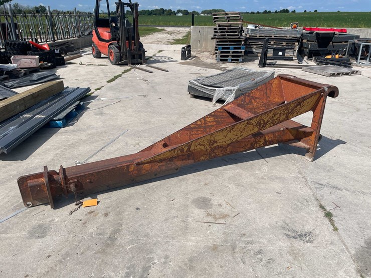 caterpillar-950-image-1