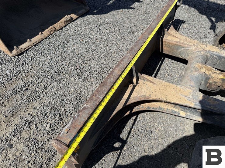 2016-deere-60g-image-22