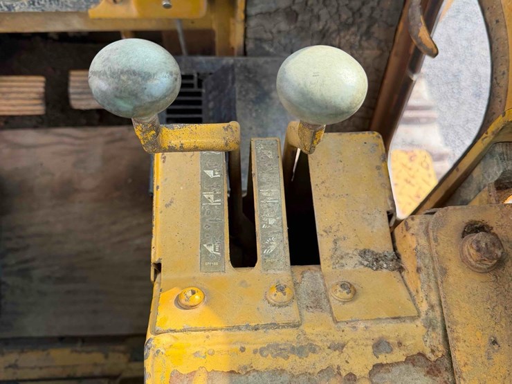 caterpillar-955l-image-21