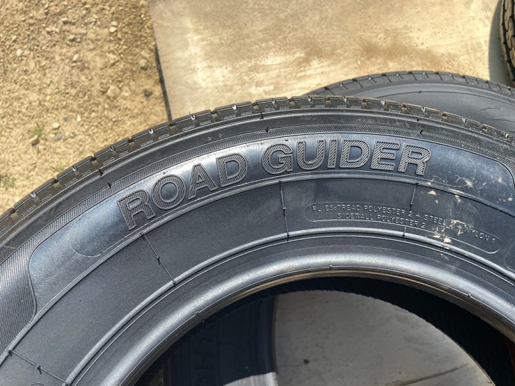 #2203-•-(4)-road-guider-qh100-st205/75r15-radial-trailer-tires-image-5