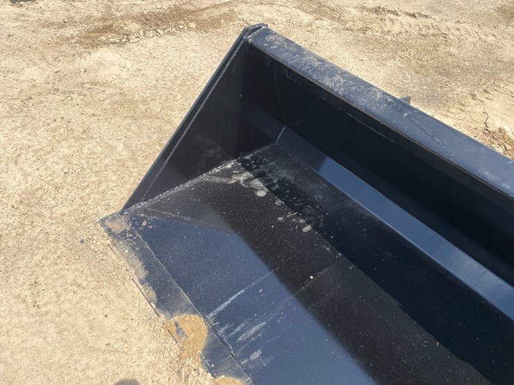 #2249-•-new-swict-84"-skid-steer-bucket-image-7