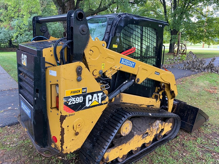 2019-caterpillar-259d-image-28