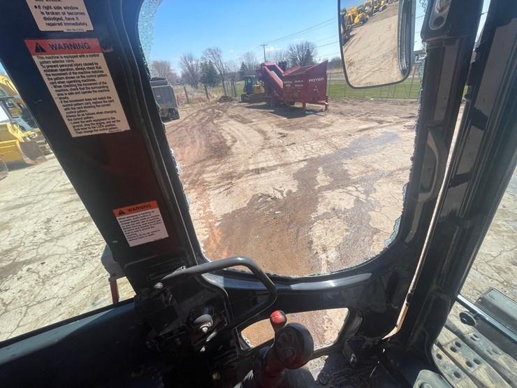 2019-komatsu-pc138us-image-70