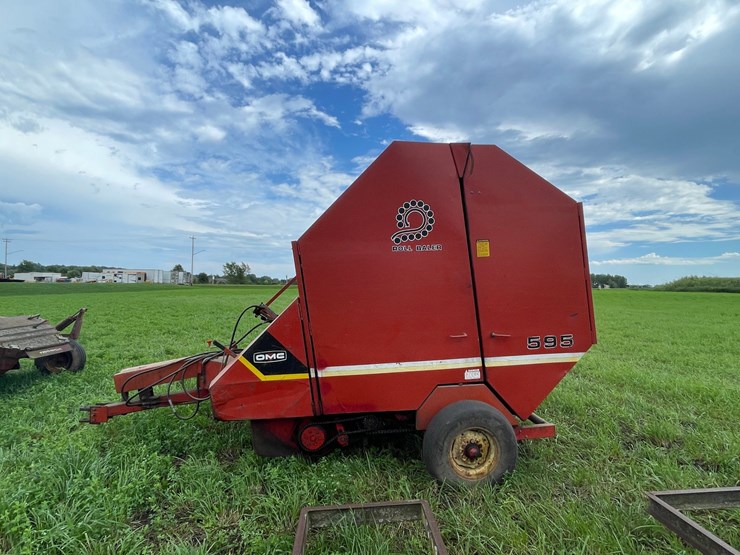 #2972-•-imc-595-roller-baler-image-7