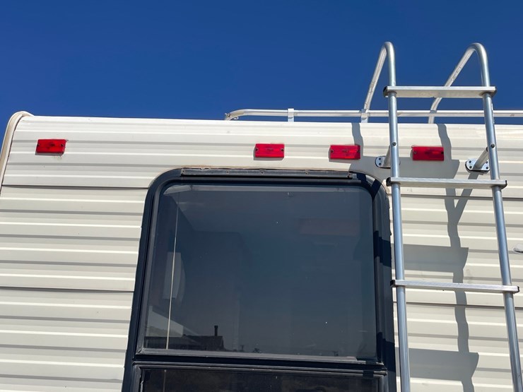 #1858-•-1994-fleetwood-travel-trailer-(has-nm-title)-image-59