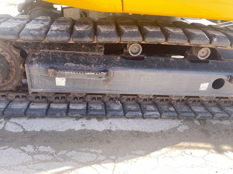 2019-komatsu-pc138us-image-8
