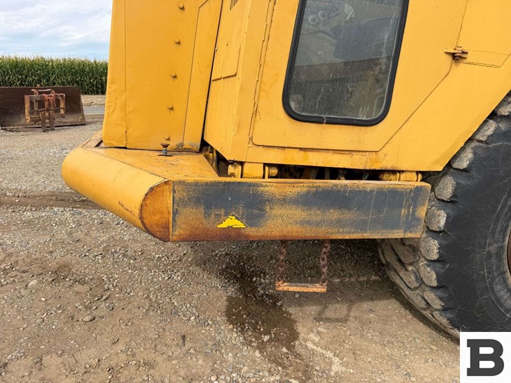 caterpillar-613b-image-9