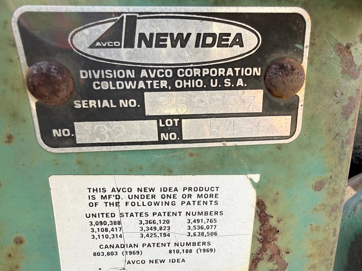 #620-•-new-idea-corn-picker-(rogers,-mn)-image-10