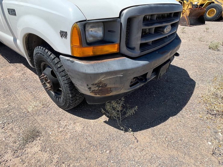 2001-ford-f350-image-33