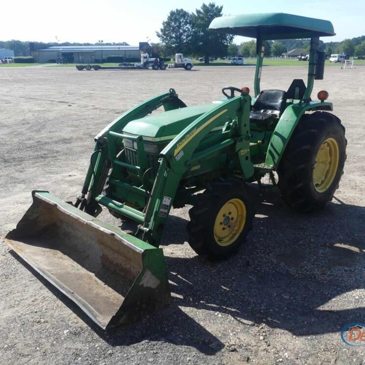 JOHN DEERE 4005