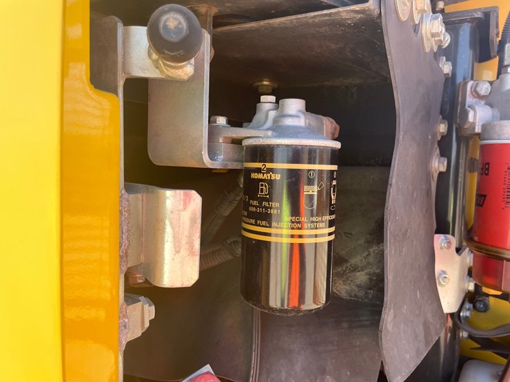 2019-komatsu-pc138us-image-90