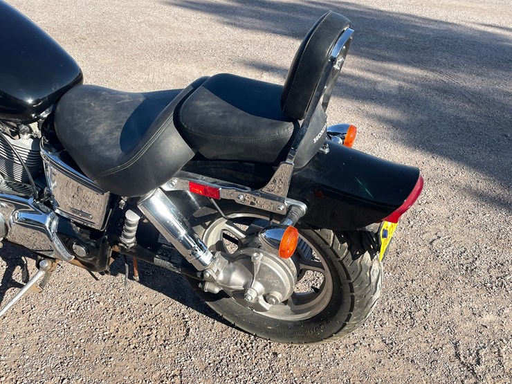 #1863-•-2006-honda-vt1100-(has-nm-title)-image-10
