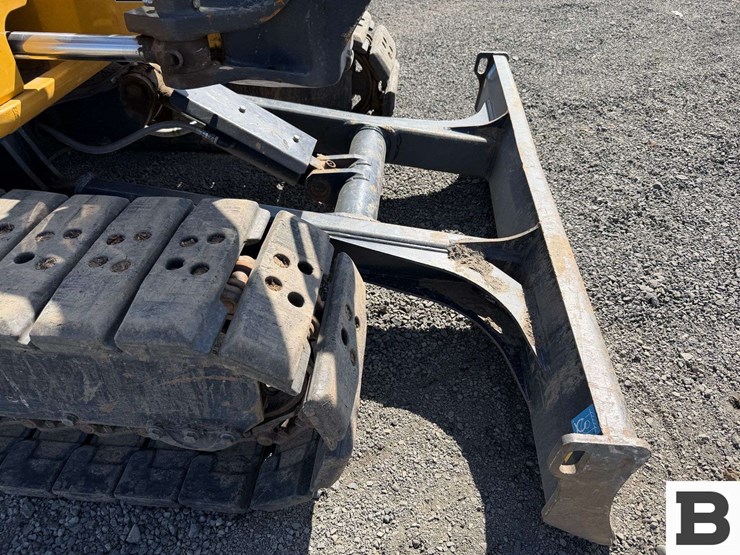 2012-deere-50g-image-31