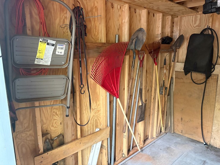#5995-•-portable-storage-shed-(three-lakes,-wi)-image-7