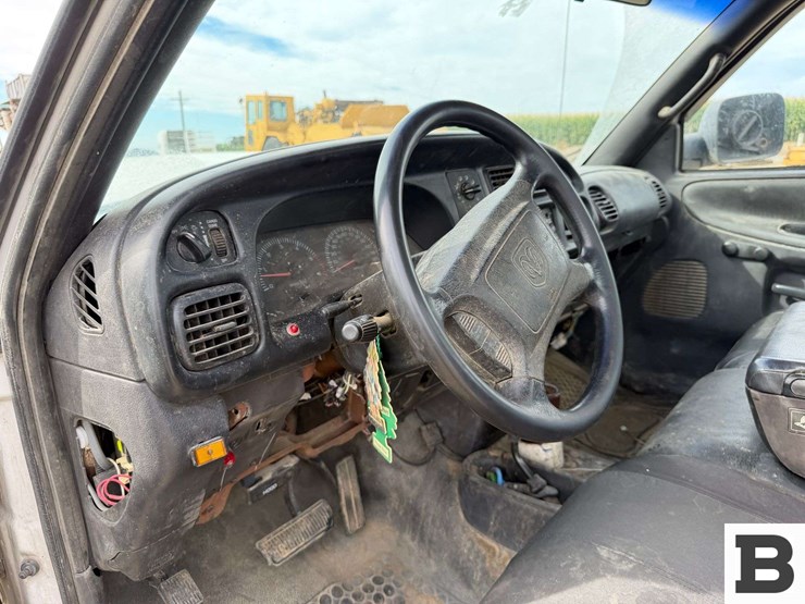 2001-dodge-ram-2500-image-21