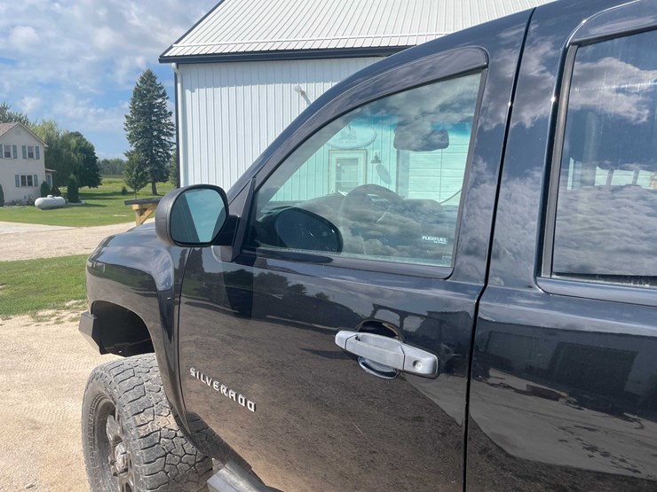 #301-•-2012-chevy-silverado-lt-pickup-truck-(has-wi-title)-(chilton,-wi)-image-12
