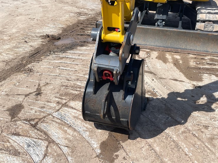 #105-•-2024-komatsu-55mr-5-excavator-(kaukauna,-wi)-image-24