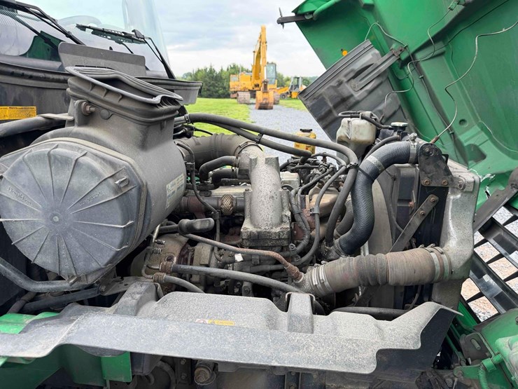 2013-hino-338-image-21