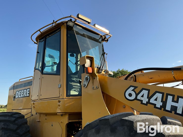 1999-deere-644h-image-10