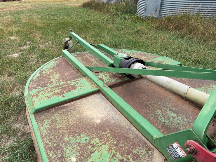 john-deere-rotary-mower-image-4