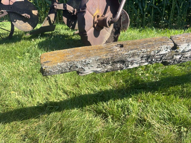 26”-one-bottom-horse-drawn-plow-image-17