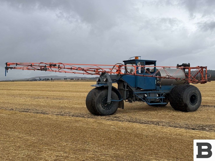 1990-custom-sprayer-buggy-image-1